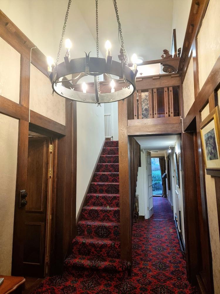 Апартаменты Sport Hall's Home Окхемптон Экстерьер фото